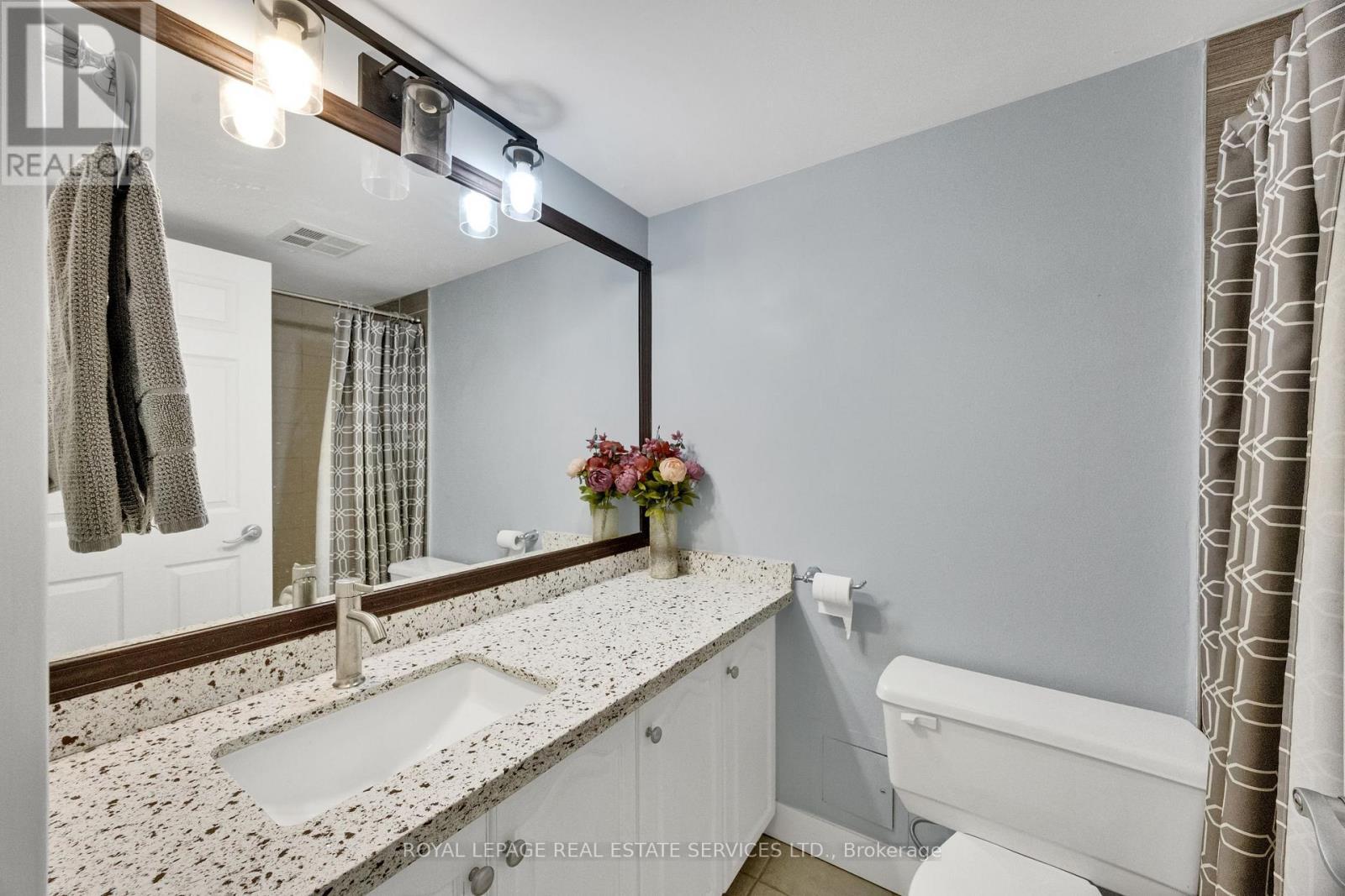 Apartment at 1510 - 2177 BURNHAMTHORPE ROAD W, Mississauga