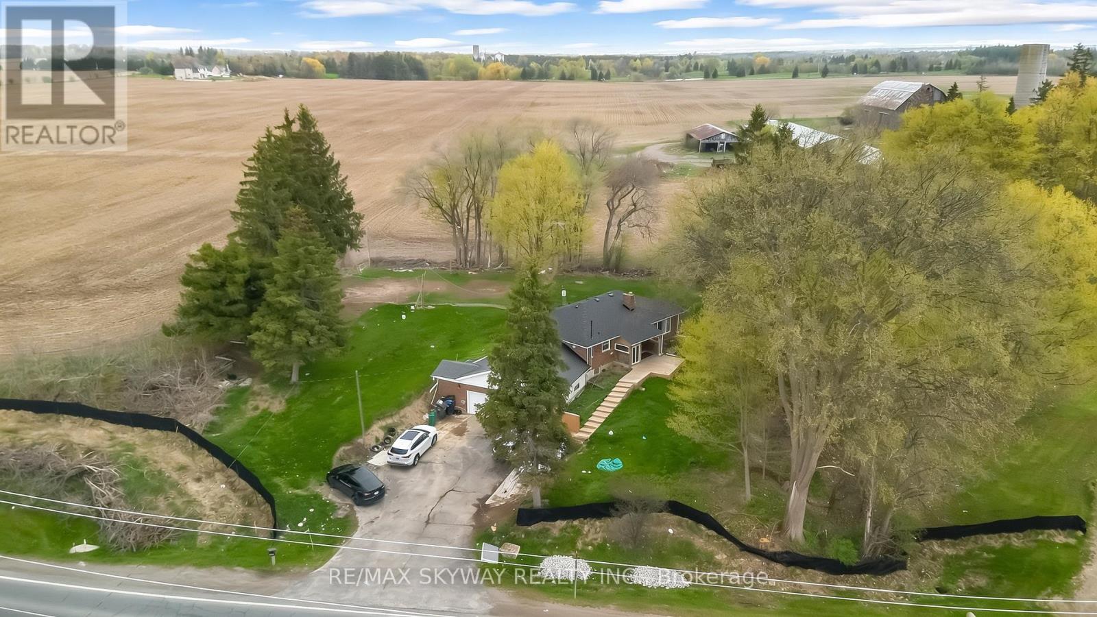 Detached at 12891 DIXIE ROAD, Caledon