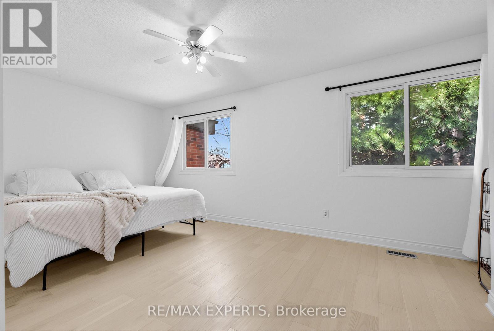 Townhouse at 61 - 21 MAPLE BRANCH PATH, Toronto