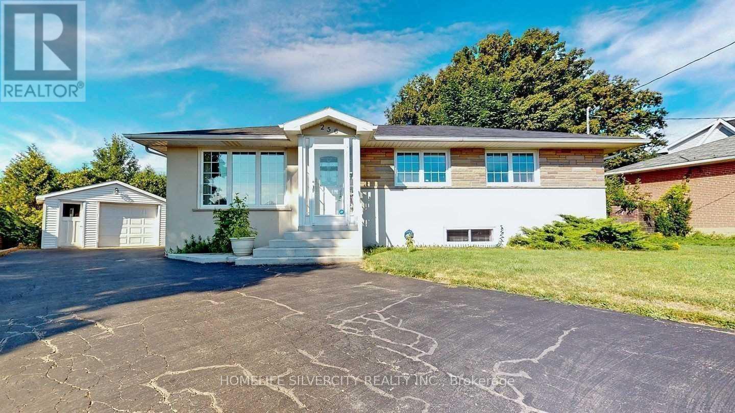Detached at 256 WEIGHTON DRIVE, Oakville (WO West)