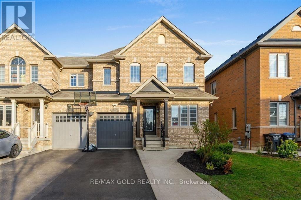 Semi-Detached/Link at 72 NATRONIA TRAIL S, Brampton (Bram East)