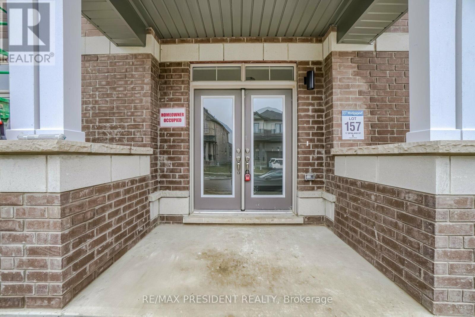 Detached at 17 SPINLAND STREET, Caledon