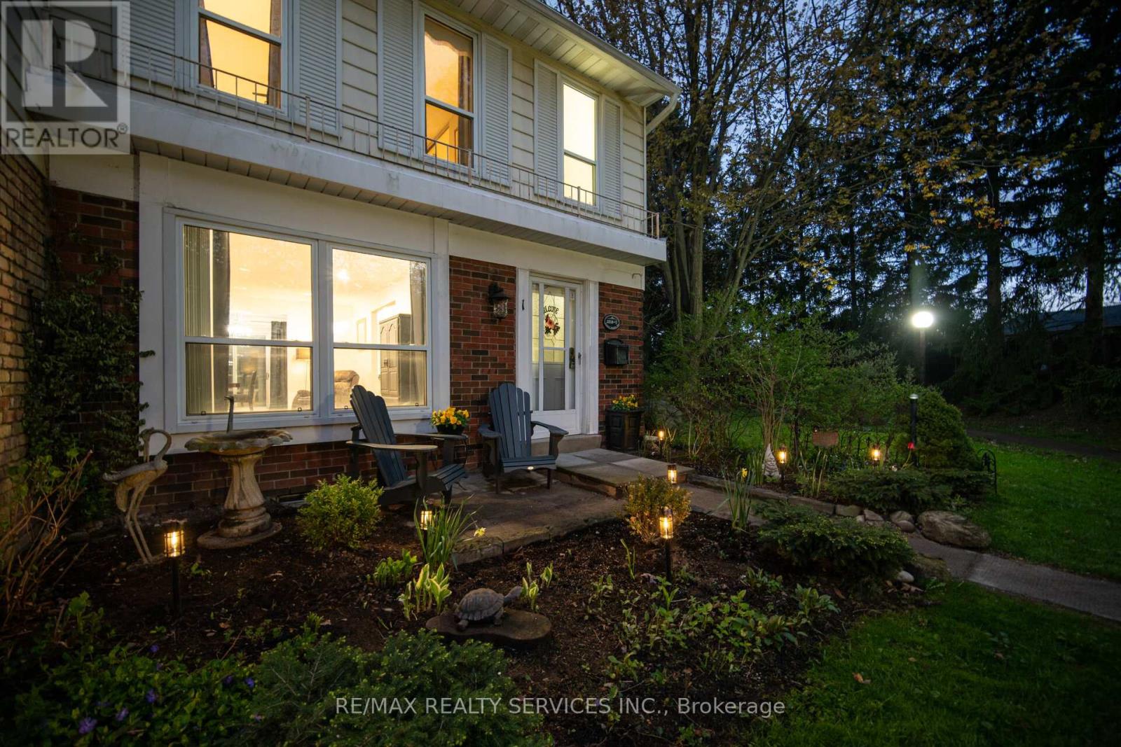 Townhouse at 1 - 2218 UPPER MIDDLE ROAD, Burlington (Brant Hills)
