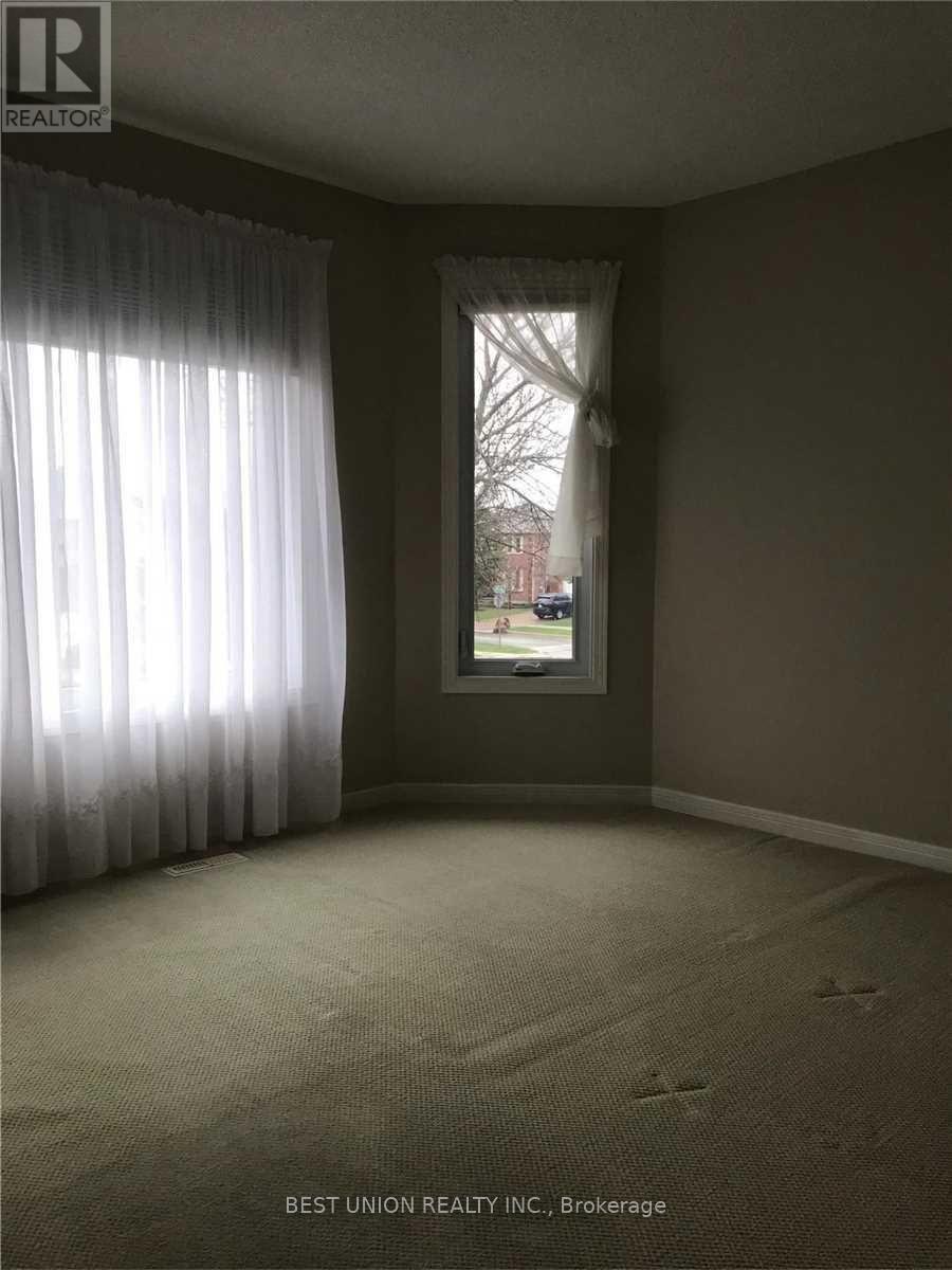 Detached at 2323 TOWNE BOULEVARD, Oakville