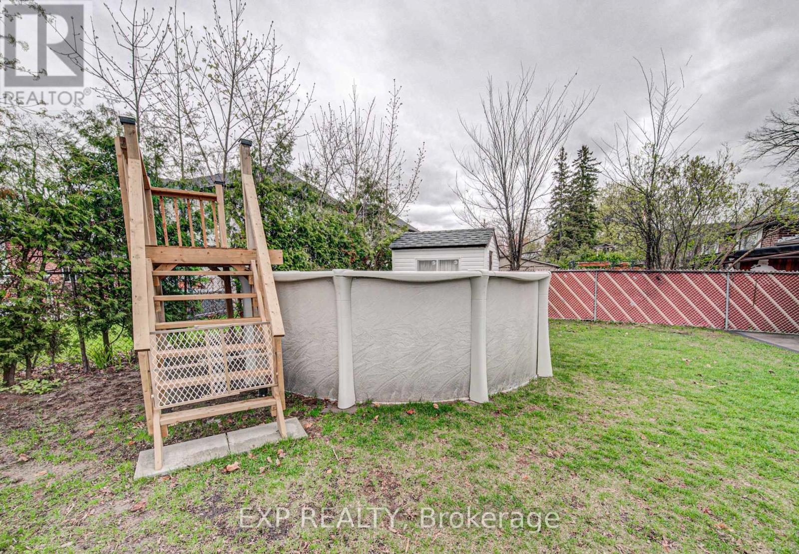 Detached at 8 SANFORD CRESCENT, Brampton