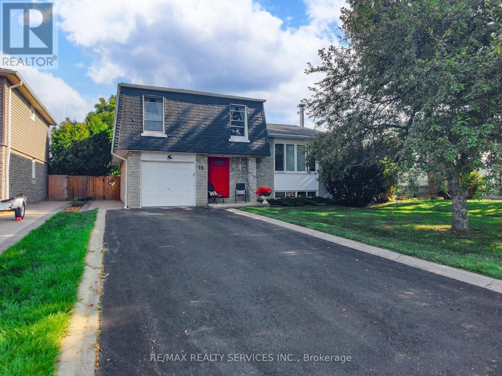 Detached at 16 GRASSINGTON CRESCENT, Brampton (Northgate)