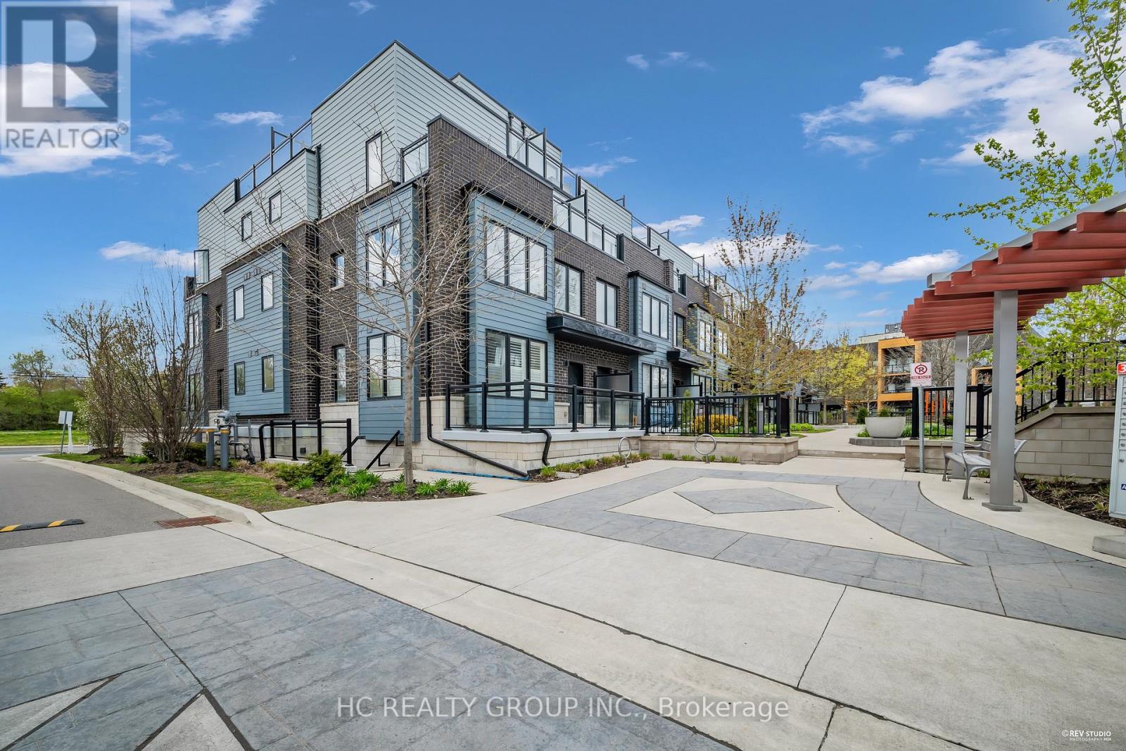 Townhouse at 13 - 2212 BROMSGROVE ROAD, Mississauga (Clarkson)