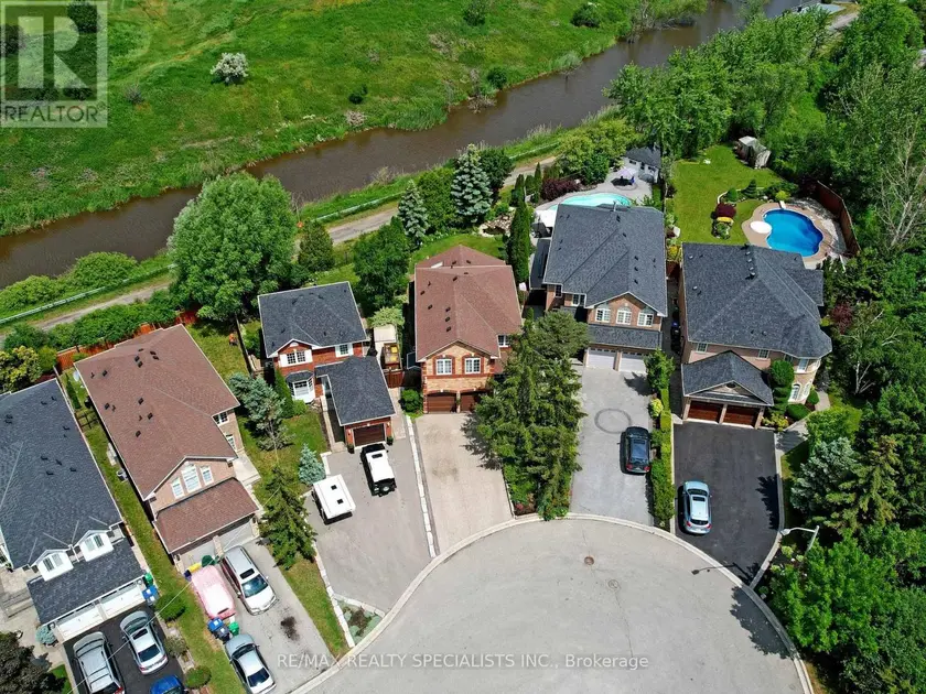 Detached at 1169 BARNSWALLOW COURT, Mississauga (East Credit)