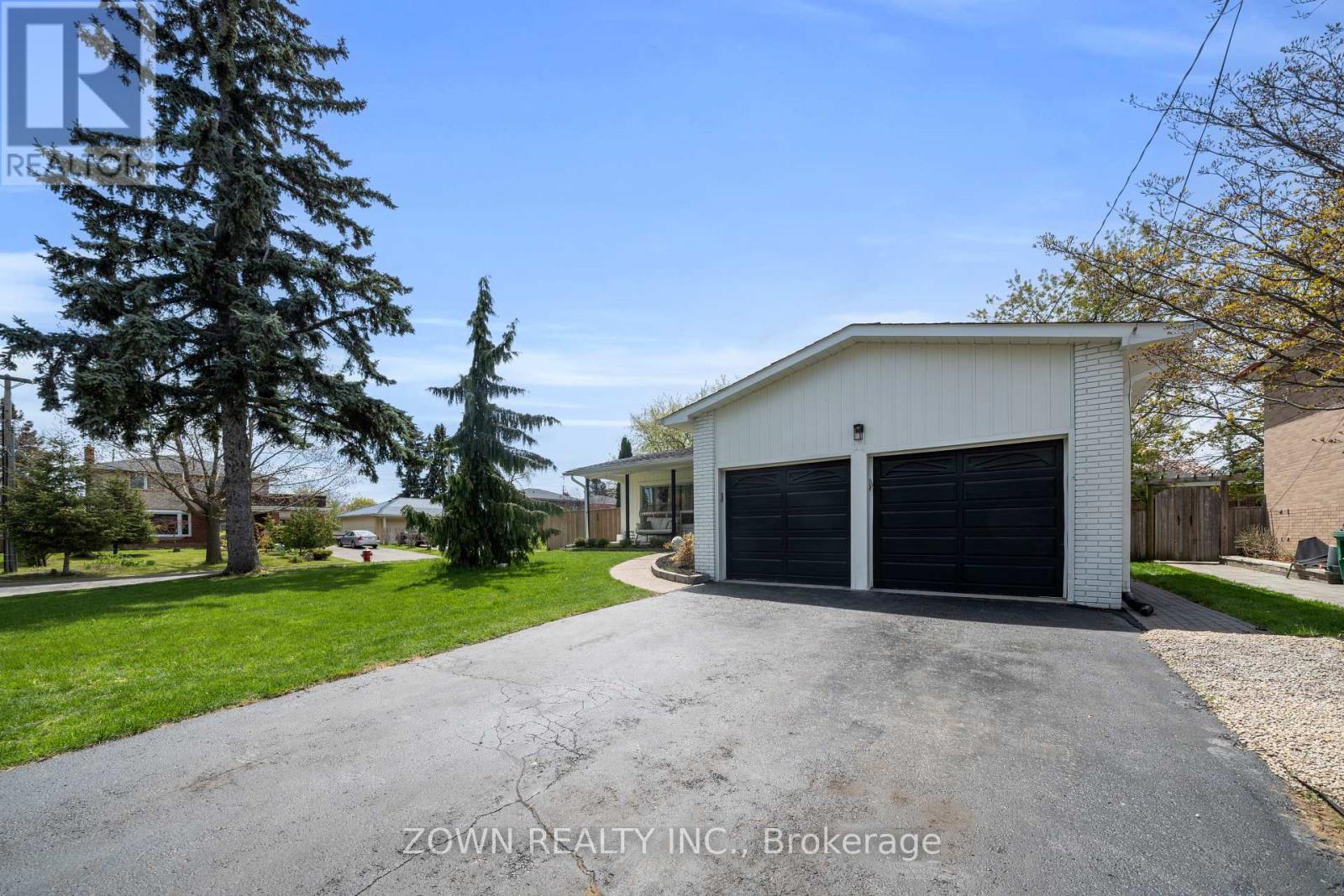 Detached at 2330 EDENHURST DRIVE, Mississauga (Cooksville)