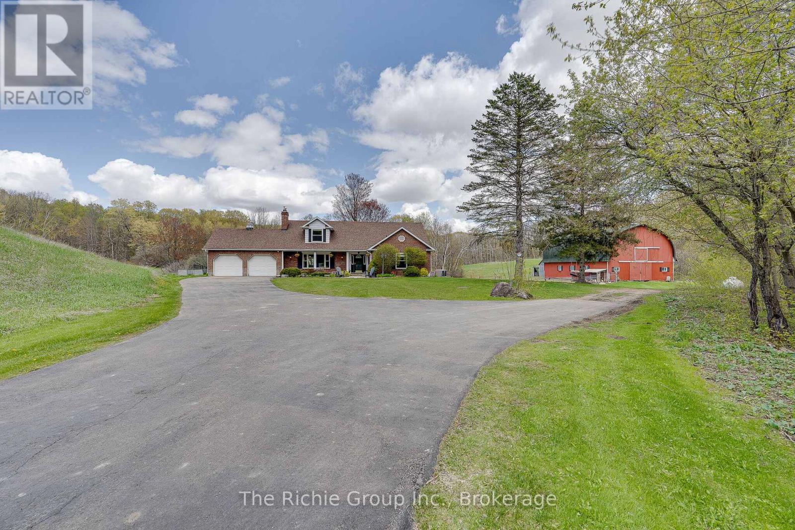 Detached at 15163 CENTREVILLE CREEK ROAD, Caledon