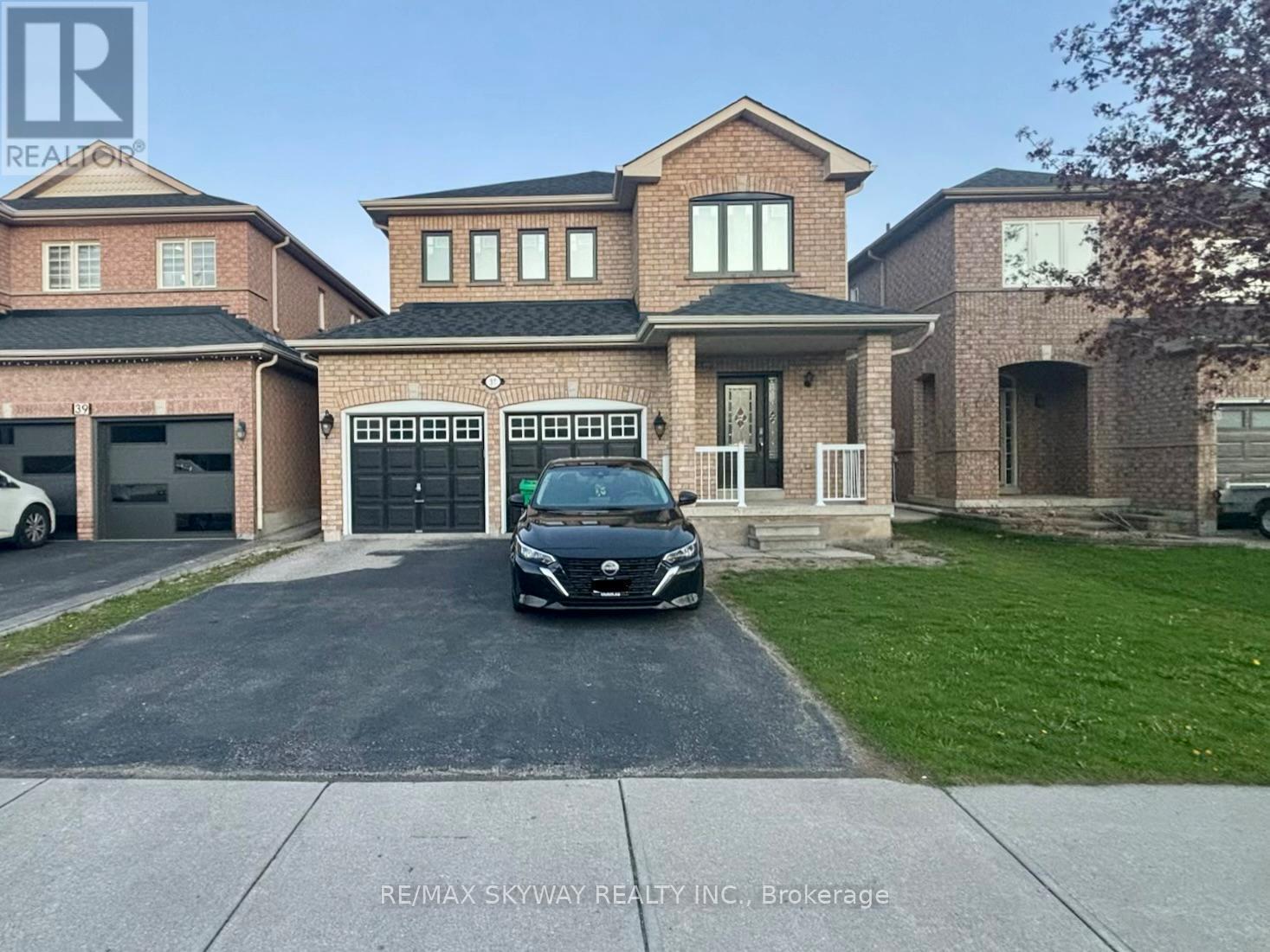 Detached at 37 SEWELLS LANE, Brampton (Fletcher's Meadow)