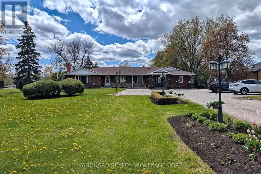 Detached at 8070 HORNBY ROAD, Halton Hills