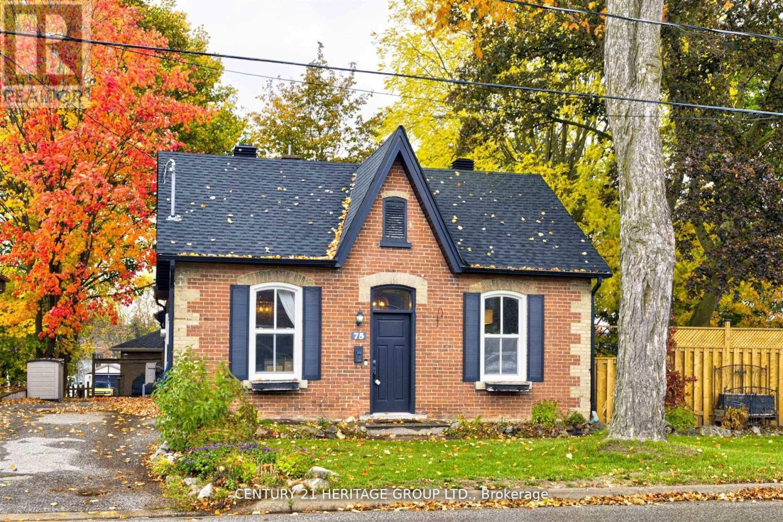 Detached at 75 JOHN STREET, Orangeville