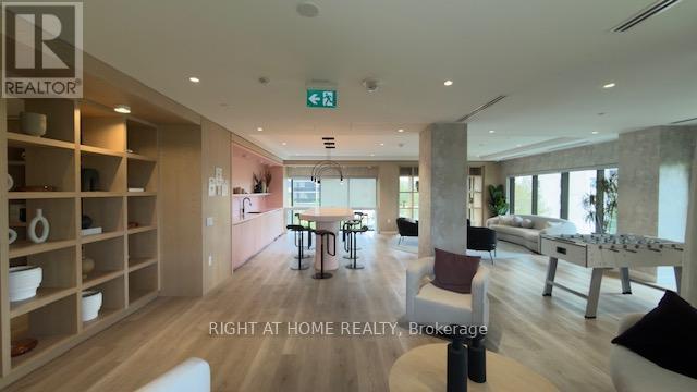 Apartment at 909 - 86 DUNDAS STREET E, Mississauga