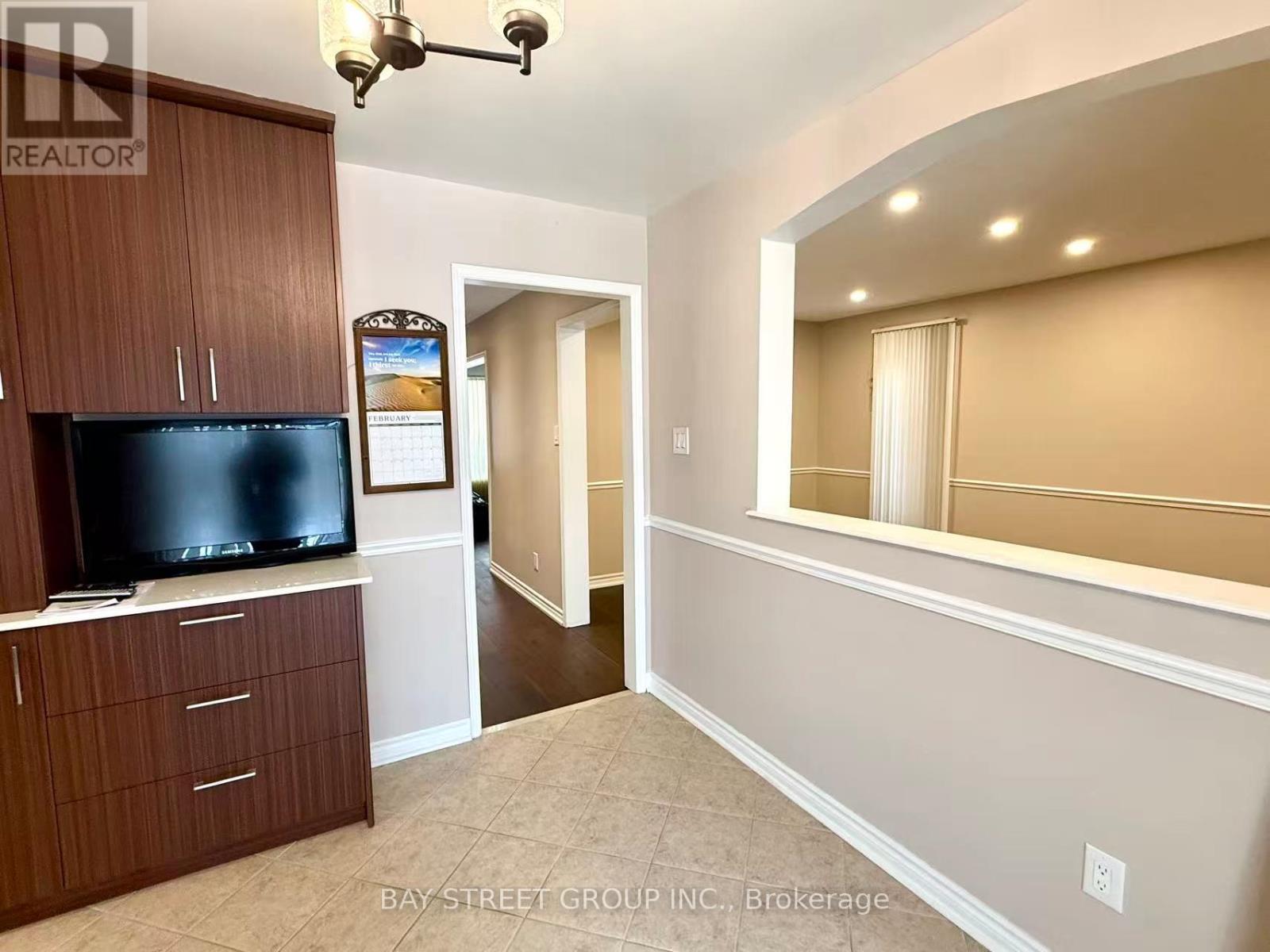 Detached at ROOM 2 - 4497 LONGMOOR ROAD, Mississauga