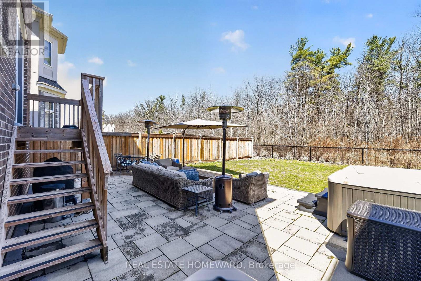 Detached at 3329 VERNON POWELL DRIVE, Oakville