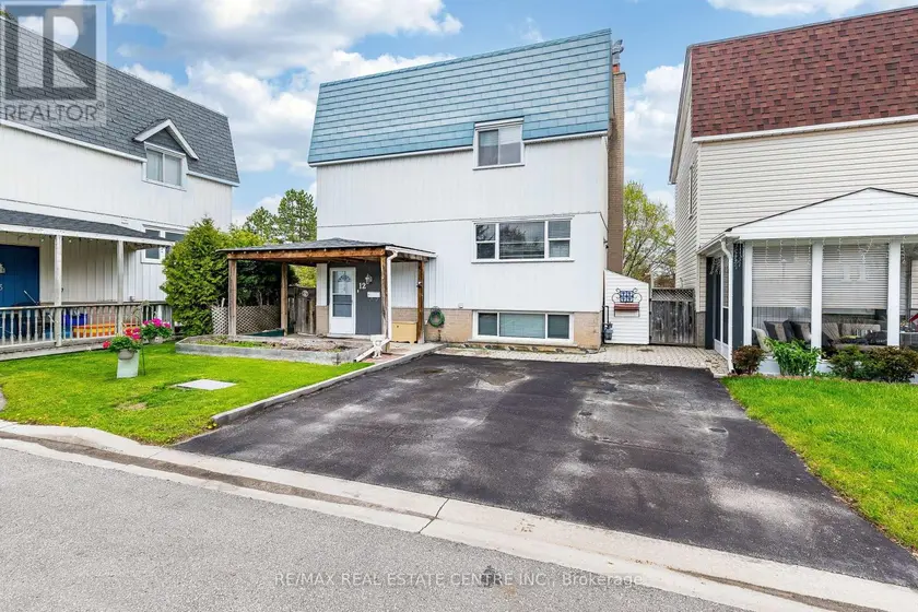 Detached at 12 HOMER SQUARE, Brampton