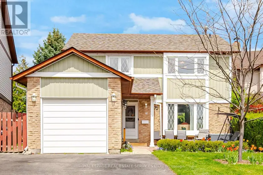Detached at 18 WOLVERTON CRESCENT, Brampton