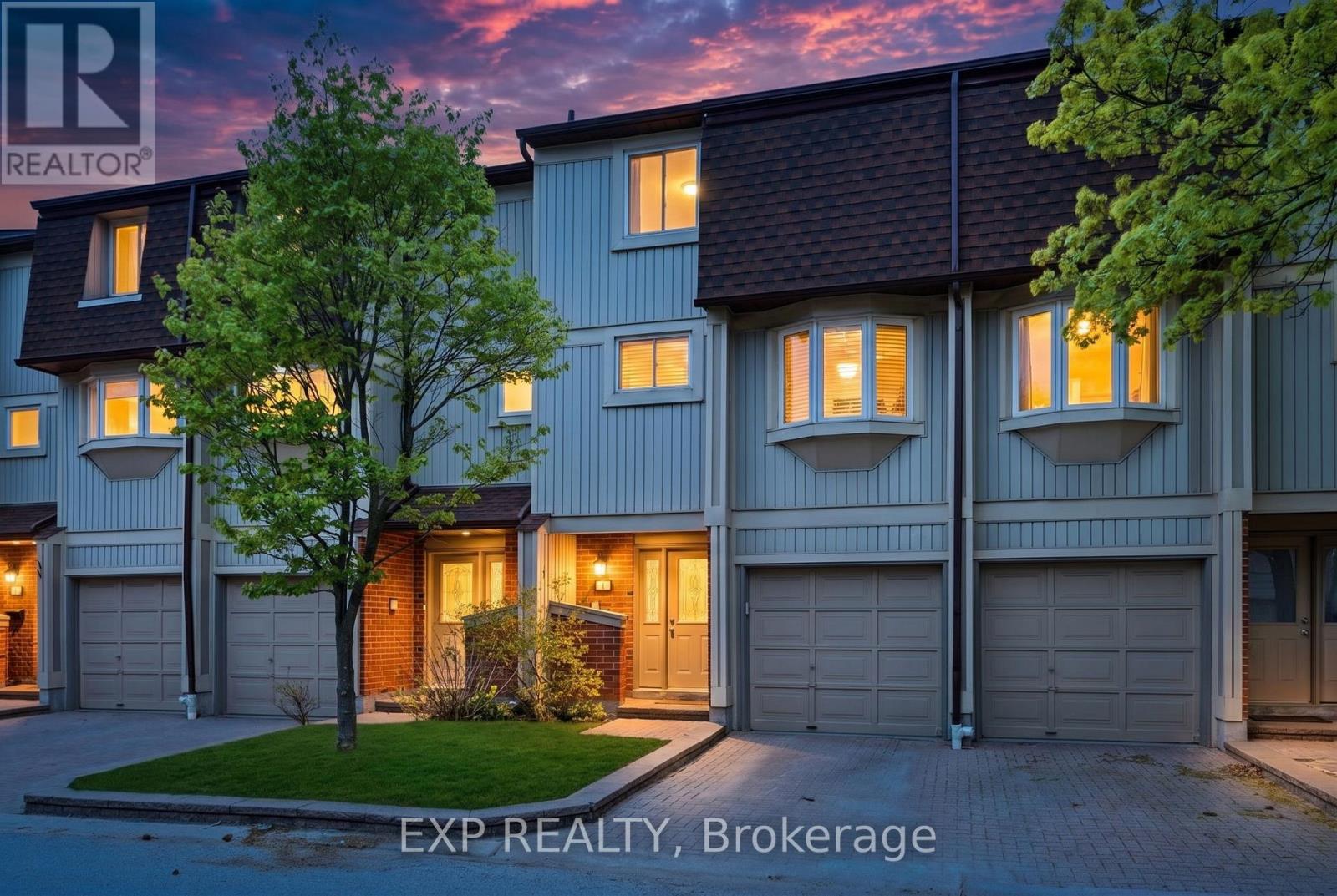 Townhouse at 2 - 1010 WALDEN CIRCLE, Mississauga (Clarkson)