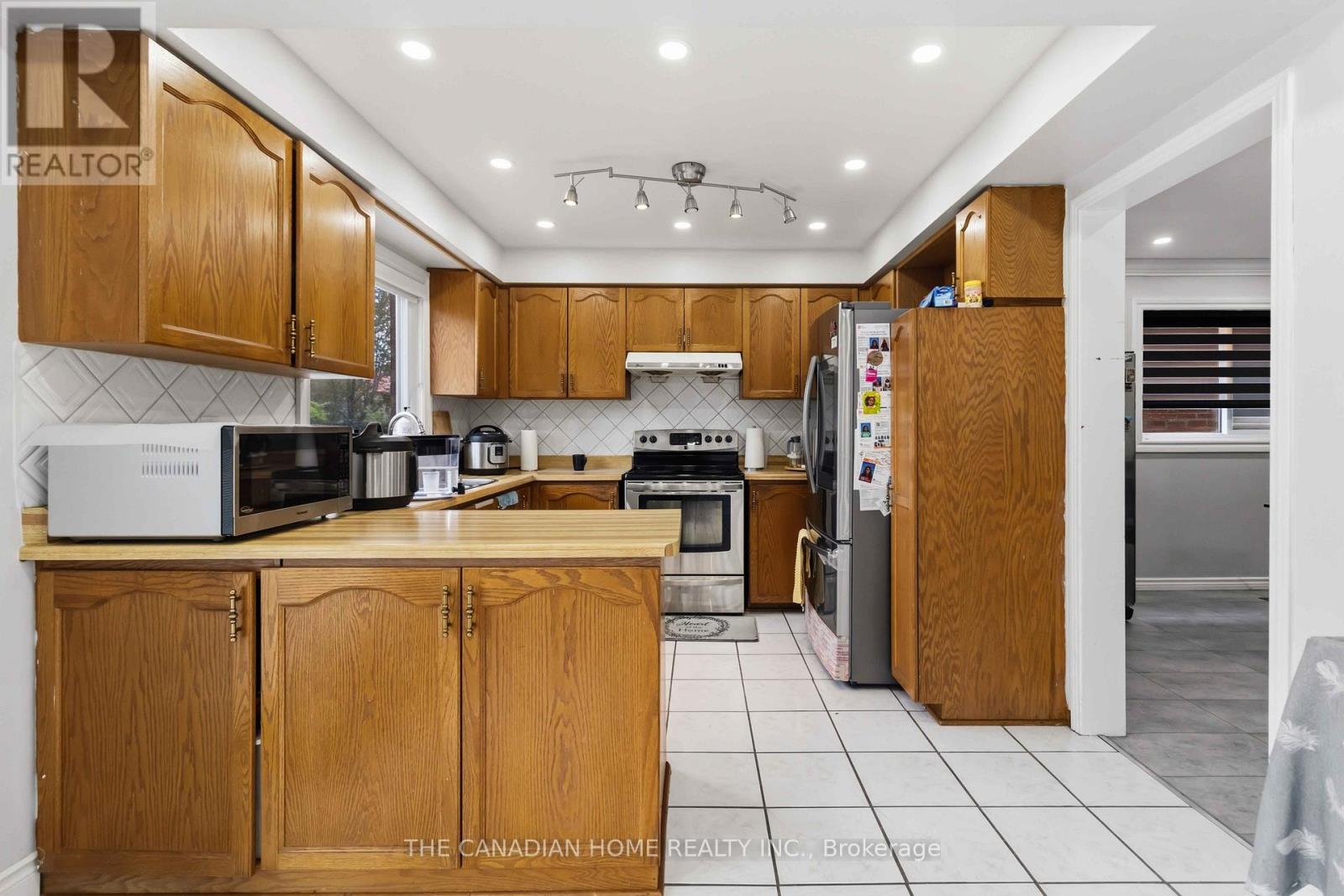 Detached at 3549 REDMOND ROAD, Mississauga