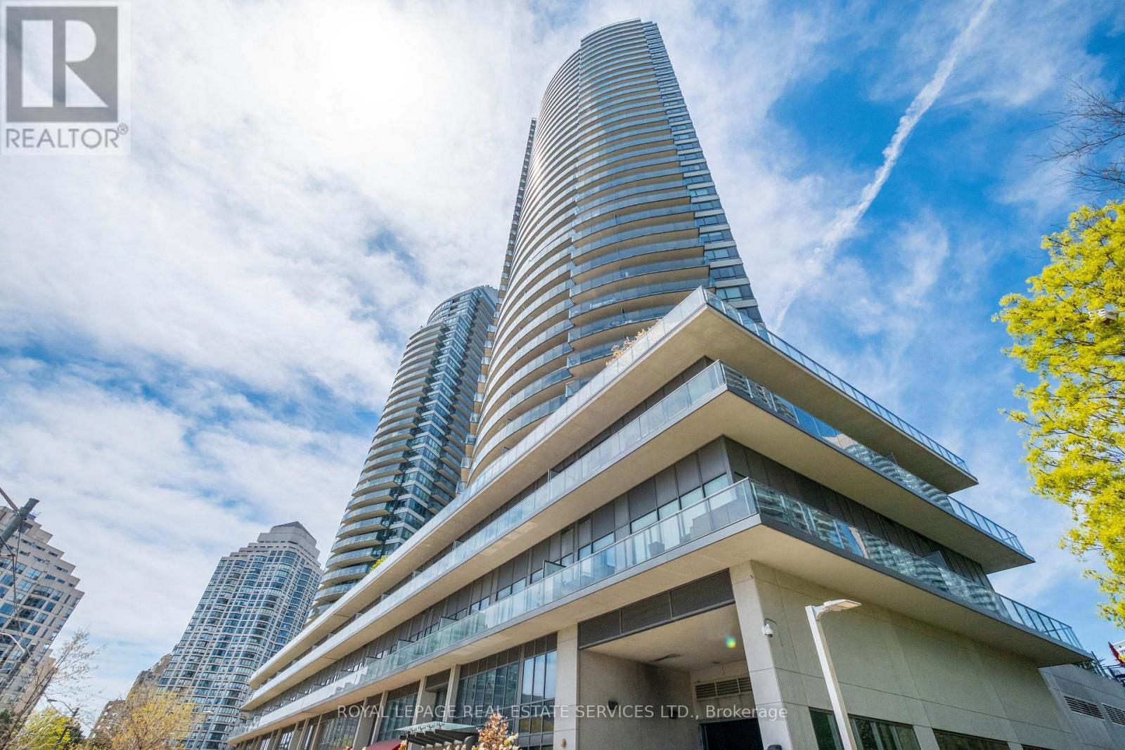 Apartment at 1506 - 2230 LAKE SHORE BOULEVARD W, Toronto (Mimico)