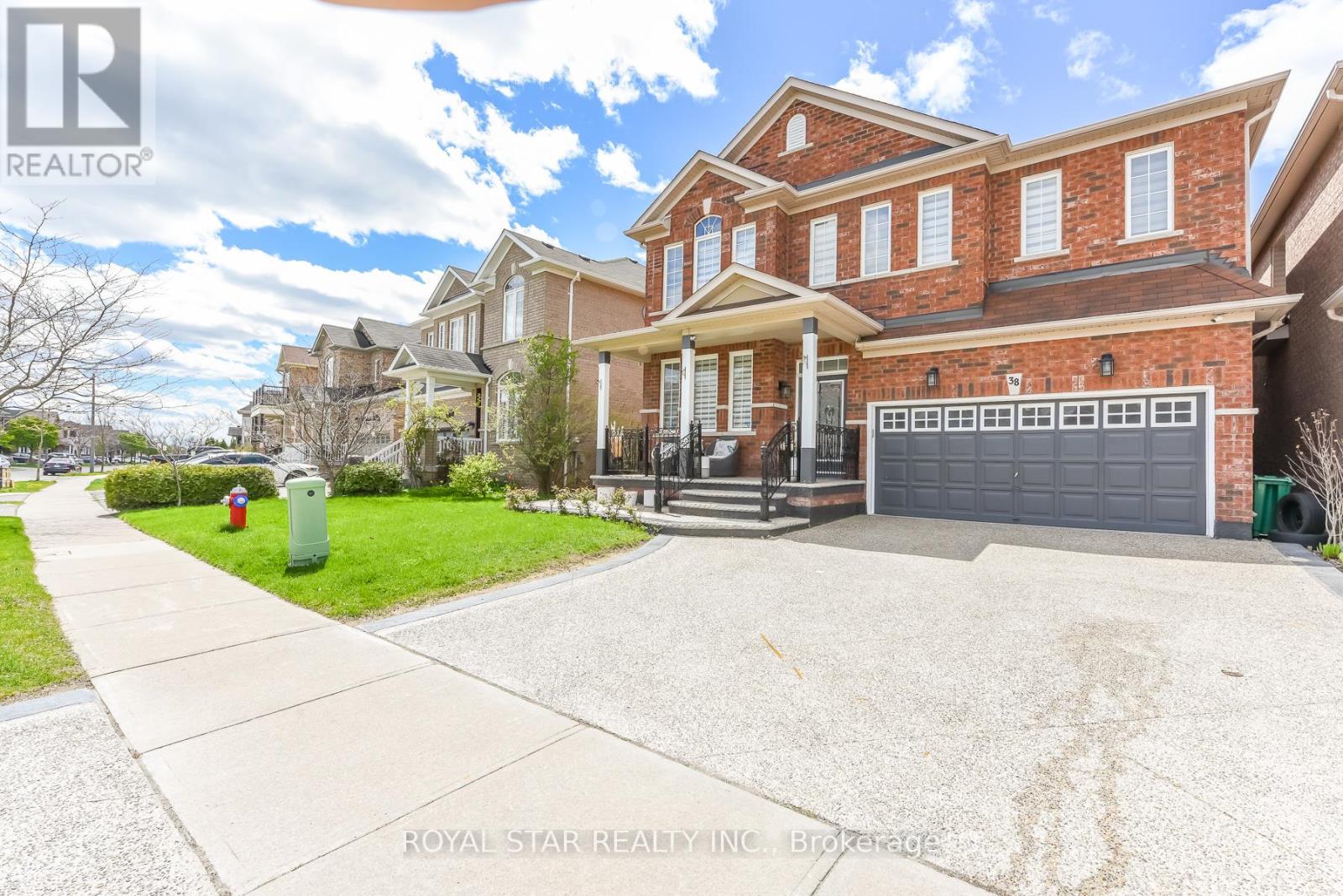 Detached at 38 ROBITAILLE DRIVE, Brampton (Sandringham-Wellington)