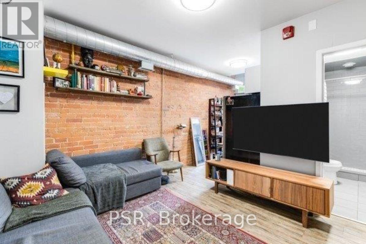 Apartment at 310 - 2870 DUNDAS STREET W, Toronto