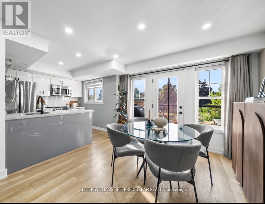 Townhouse at 14 - 2335 SHEPPARD AVENUE W, Toronto (Humberlea-Pelmo Park)