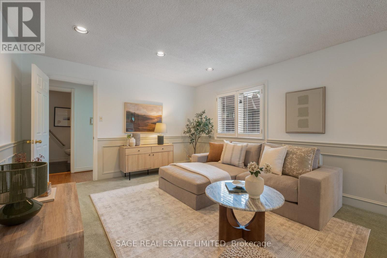 Detached at 172 BURNHAMTHORPE ROAD, Toronto