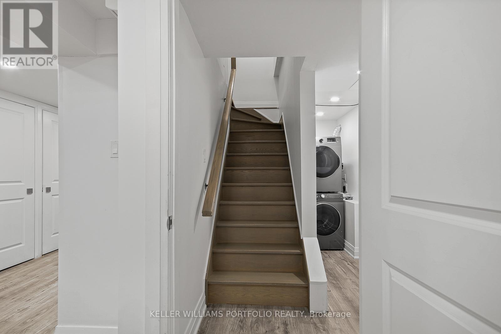 Multiplex at #1 (BASEMENT) - 35 HUMBERSIDE AVENUE, Toronto (High Park North)