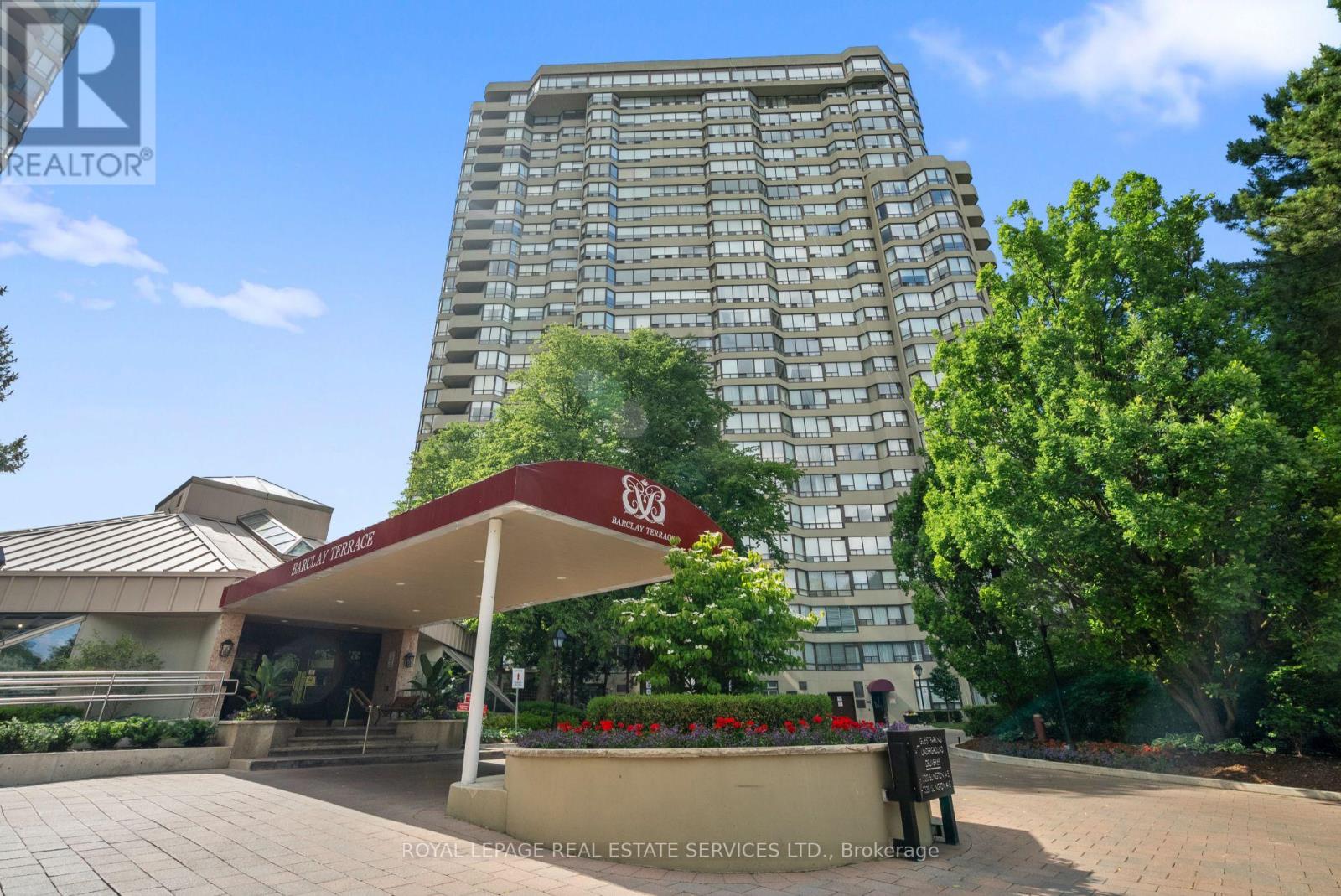 Apartment at 1005 - 1320 ISLINGTON AVENUE, Toronto (Islington-City Centre West)