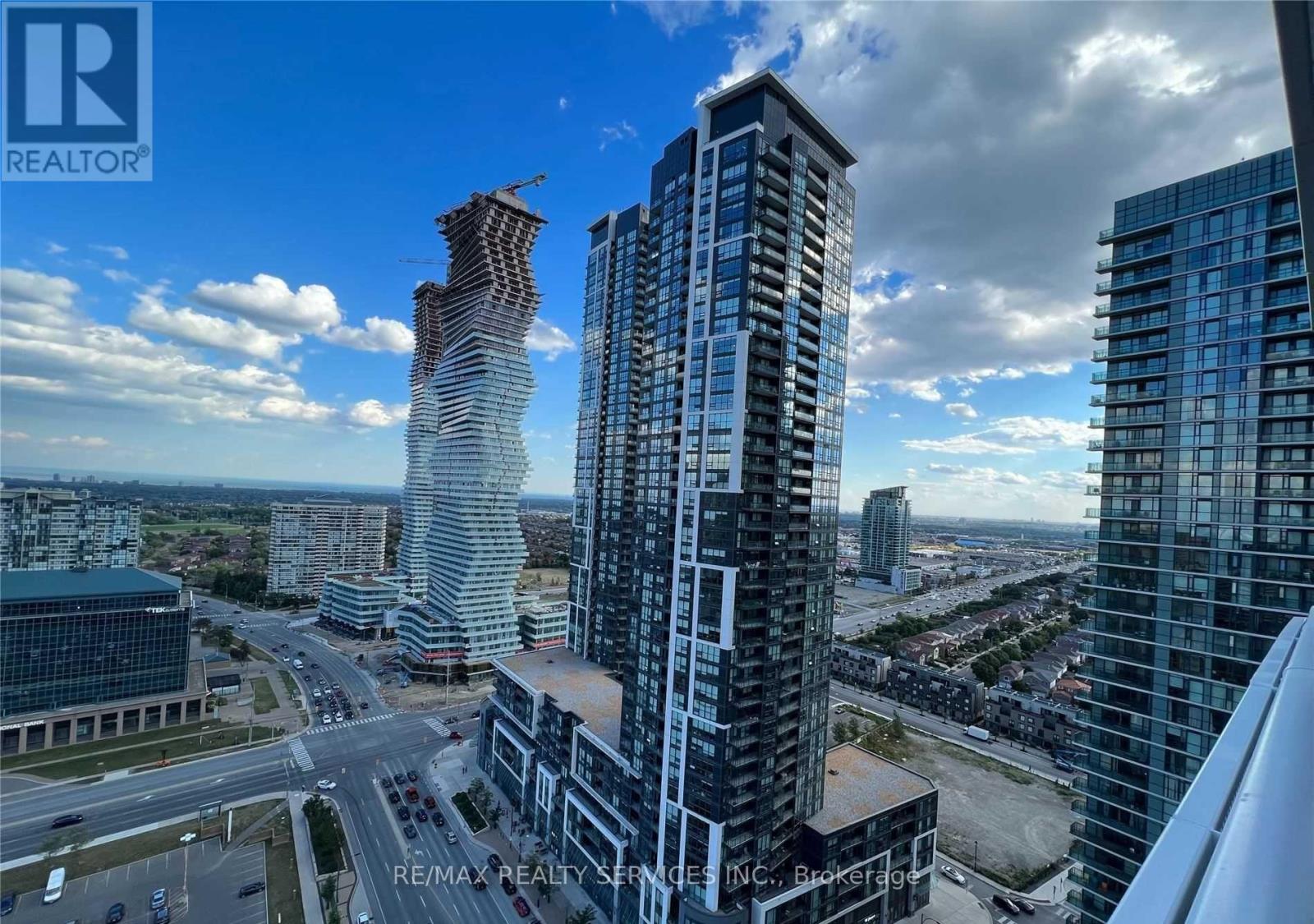Apartment at 2509 - 4065 CONFEDERATION PARKWAY, Mississauga (City Centre)