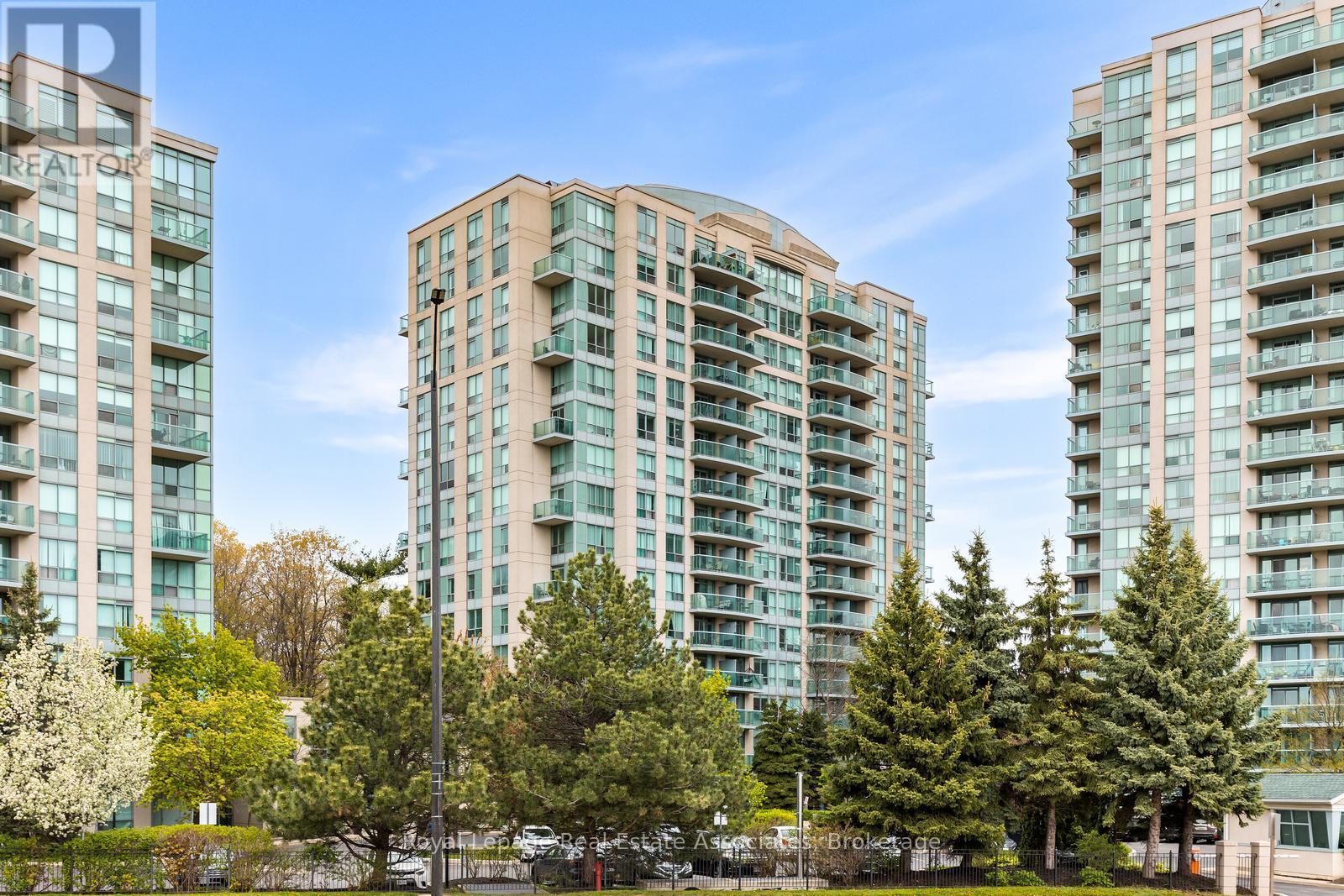 Apartment at PH7 - 2565 ERIN CENTRE BOULEVARD, Mississauga