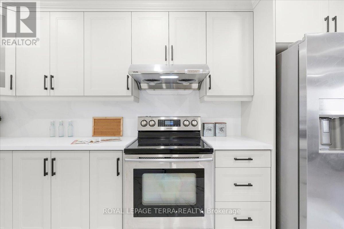 Townhouse at 236 ROYAL SALISBURY WAY, Brampton