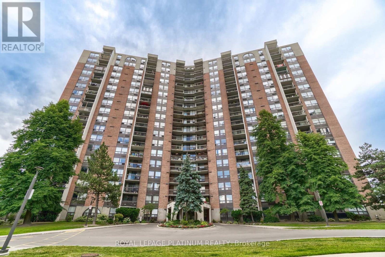 Apartment at 1012 - 50 MISSISSAUGA VALLEY BOULEVARD, Mississauga (Mississauga Valleys)