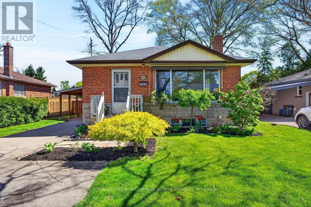 Detached at 669 DRURY LANE, Burlington (Brant)