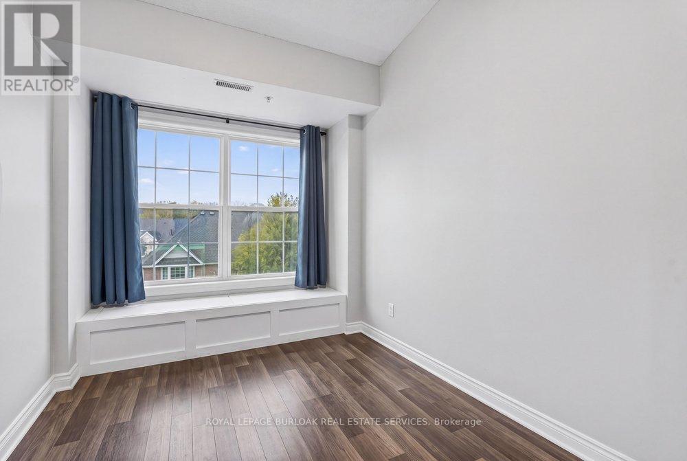 Apartment at 403 - 1820 WALKER'S LINE, Burlington