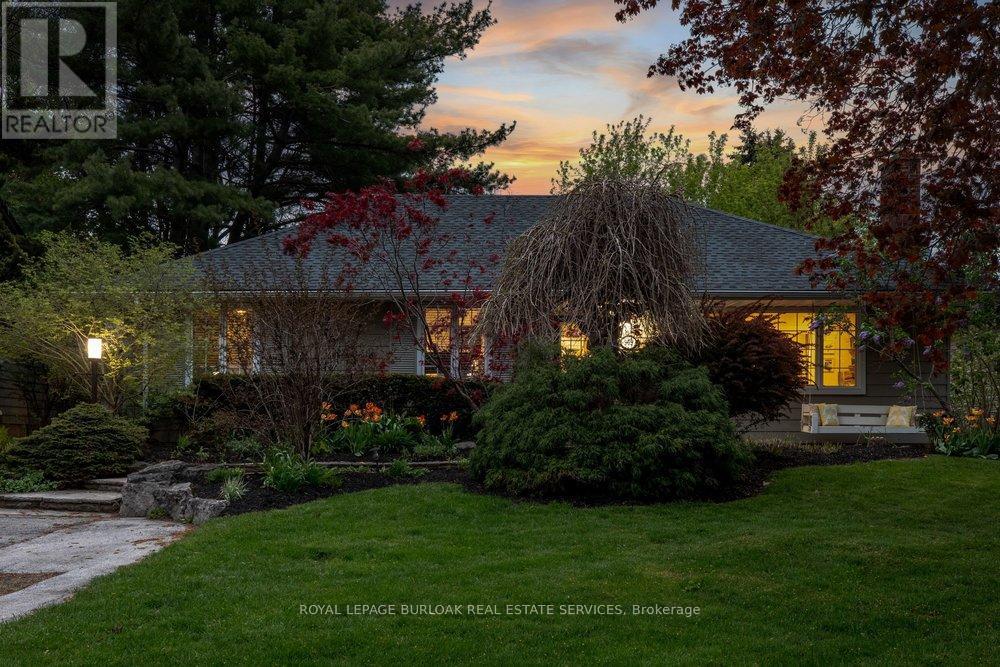 Detached at 969 SANFORD DRIVE, Burlington (LaSalle)