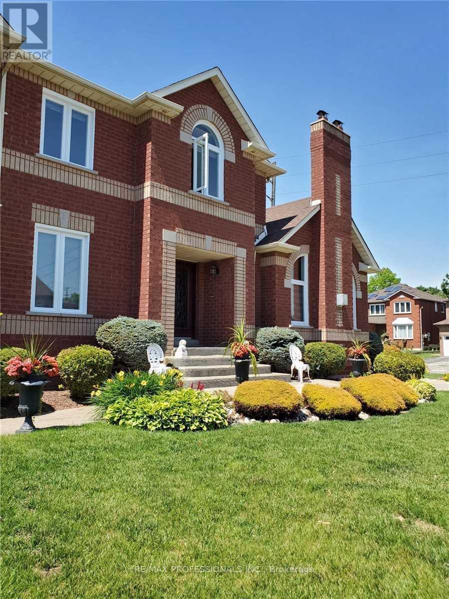 Detached at 2078 PERRAN DRIVE, Mississauga (Sheridan)