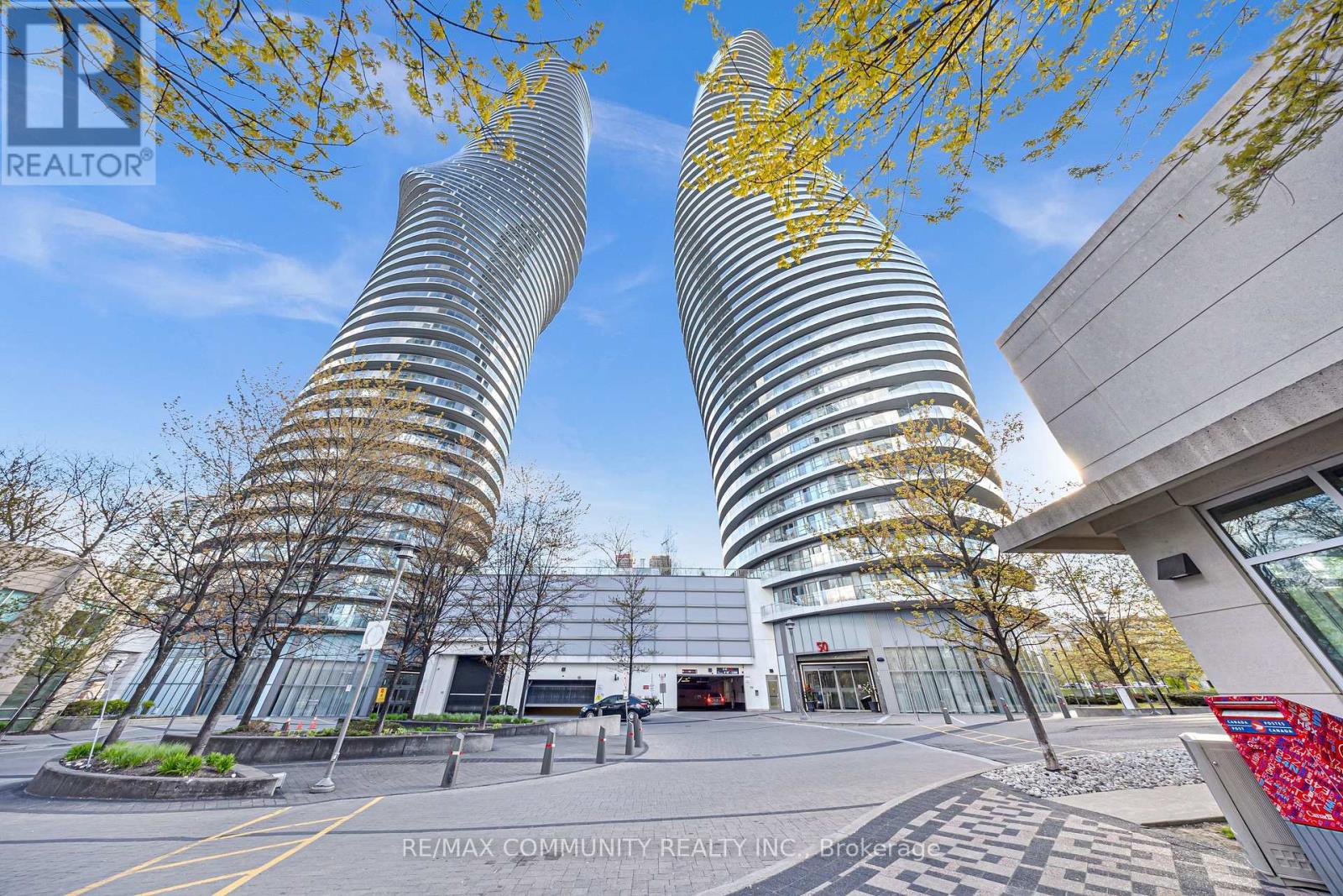 Apartment at 1905 - 50 ABSOLUTE AVENUE, Mississauga (City Centre)