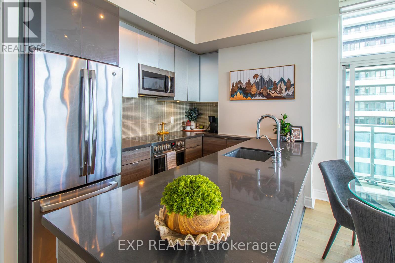 Apartment at LPH3802 - 33 SHORE BREEZE DRIVE, Toronto