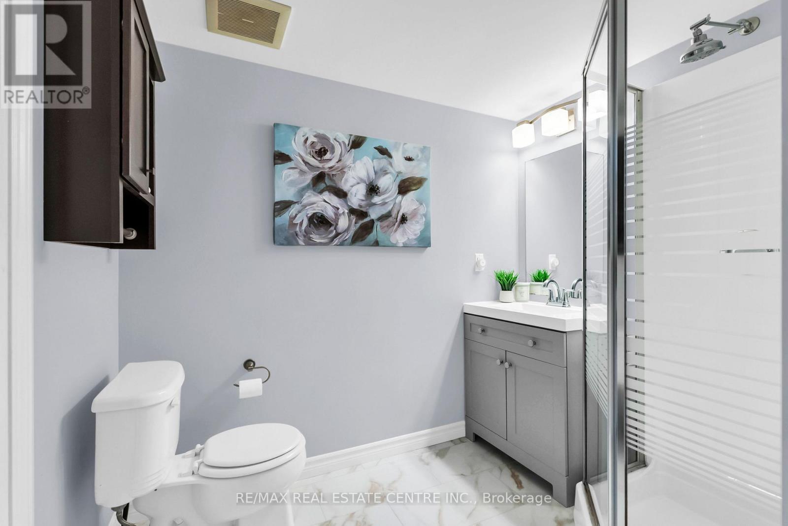 Apartment at 102 - 1479 MAPLE AVENUE, Milton