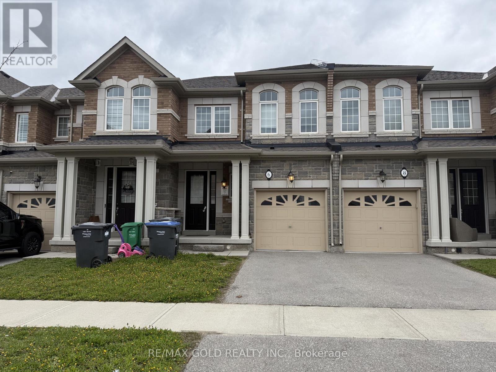 Townhouse at 6 PEARMAN CRESCENT, Brampton (Northwest Brampton)