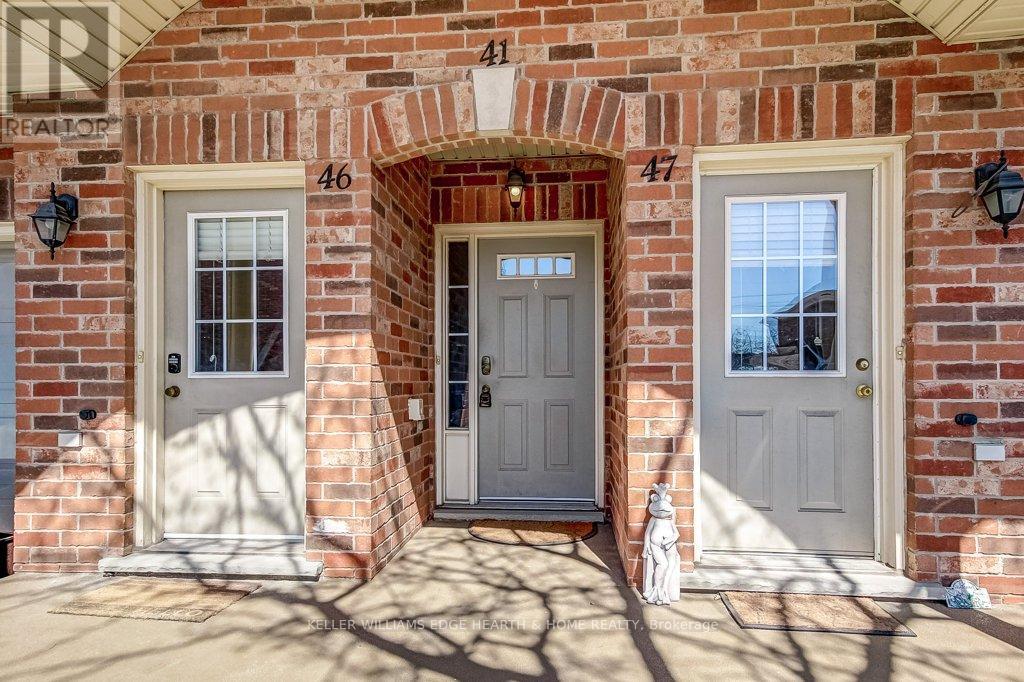 Townhouse at 41 - 4045 UPPER MIDDLE ROAD, Burlington
