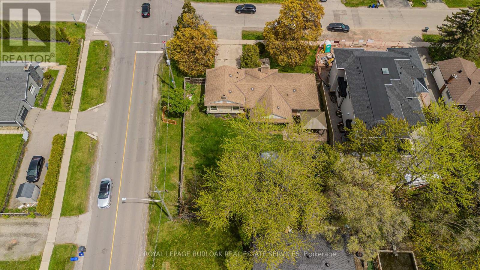 Detached at 482 SHERIN DRIVE, Oakville