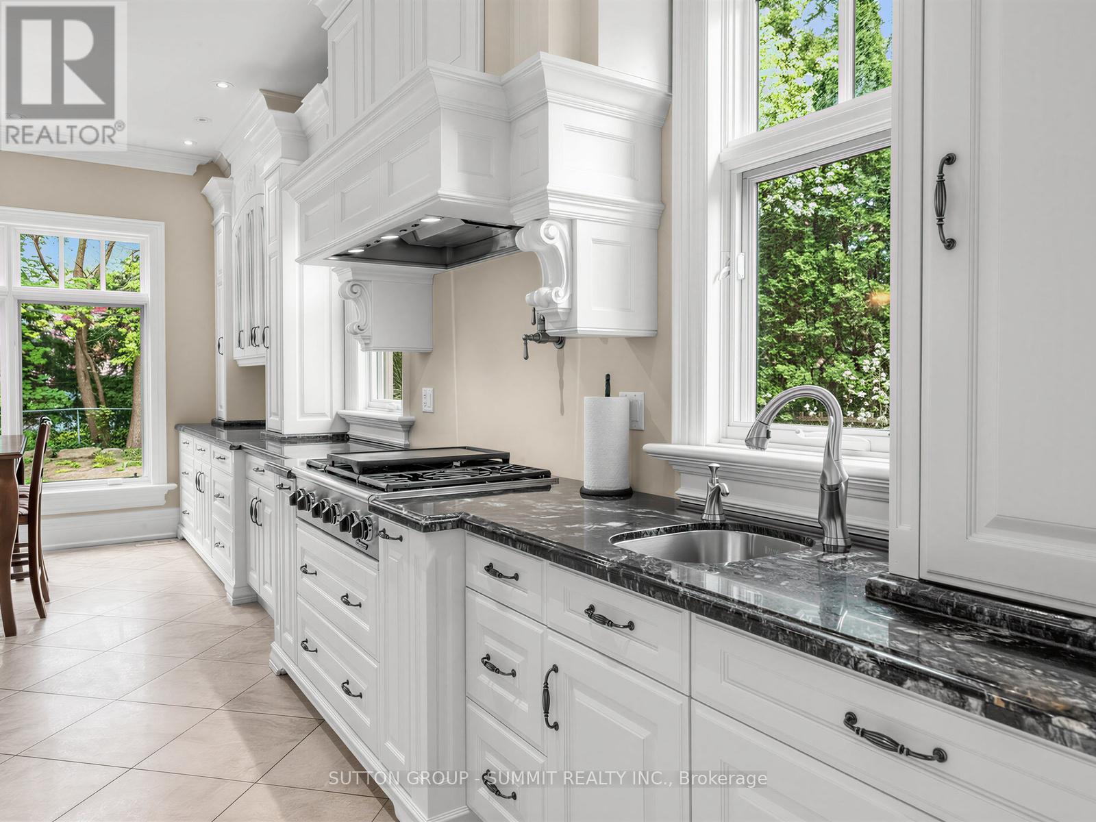 Detached at 217 EASTCOURT ROAD, Oakville