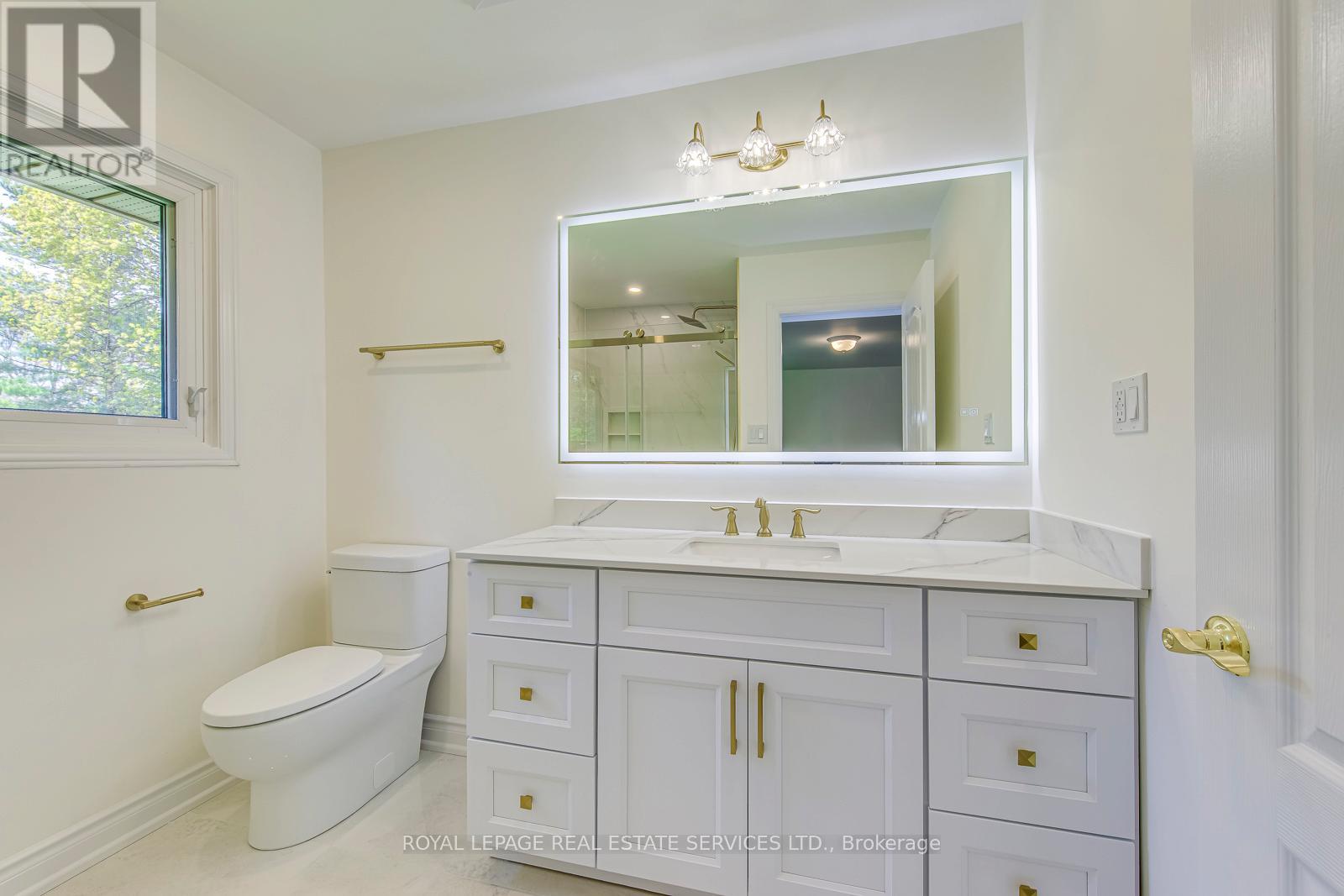 Detached at 1463 ALBION AVENUE, Oakville