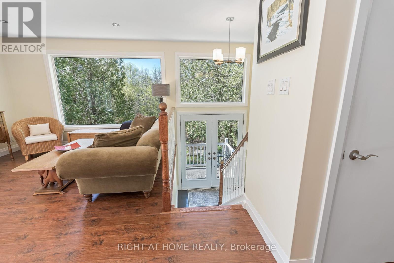 Detached at 68 EWING STREET, Halton Hills