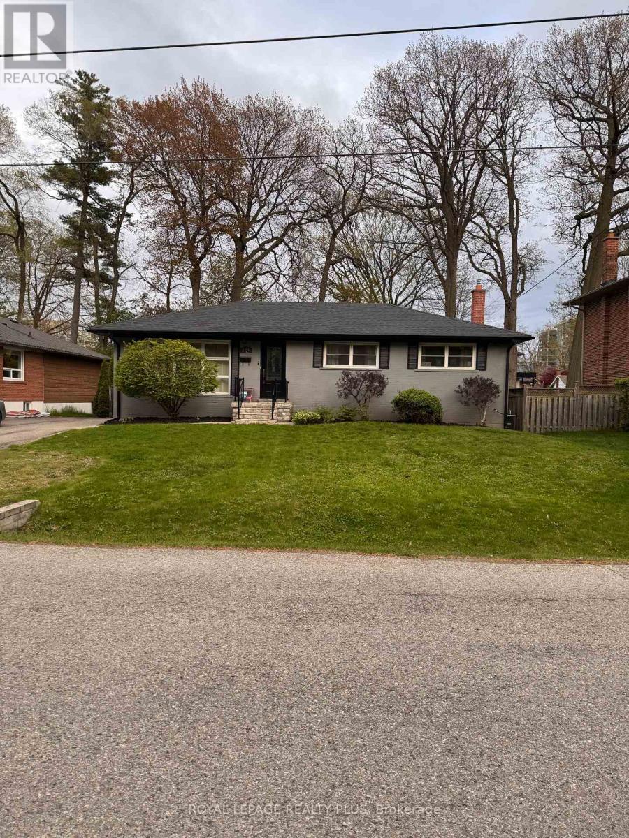 Detached at 1980 HARTLAND DRIVE, Mississauga (Clarkson)