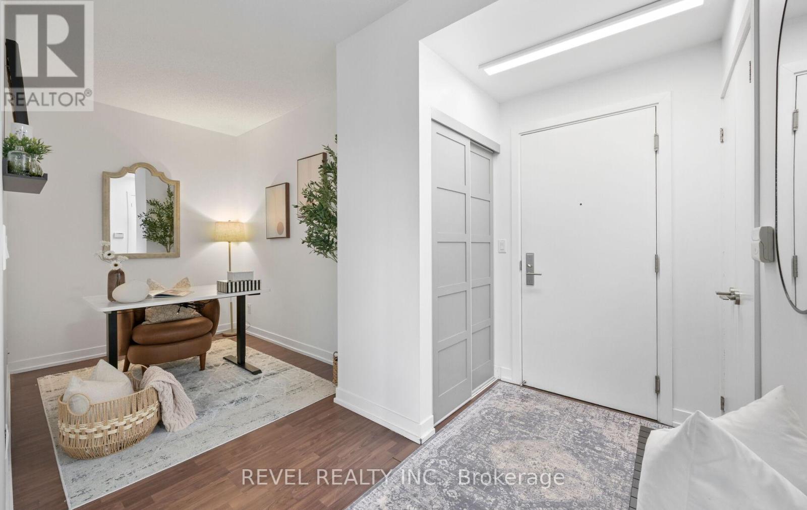 Apartment at 801 - 5101 DUNDAS STREET W, Toronto